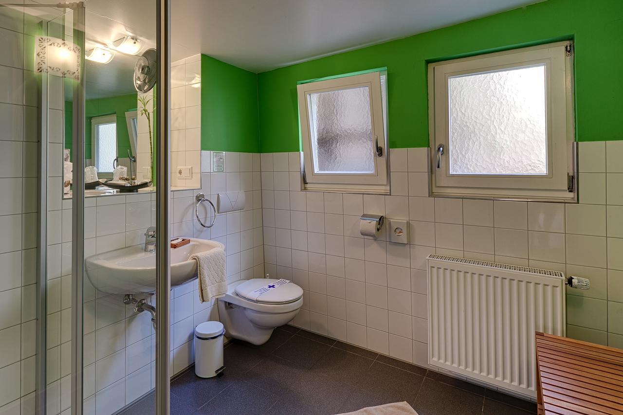 Hotel Kleine Radlerherberge Mockmuhl Экстерьер фото